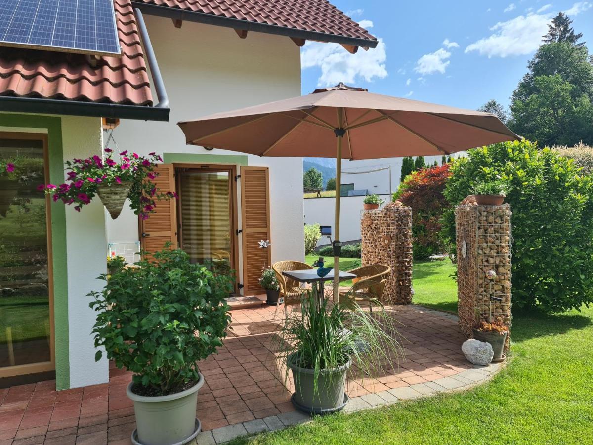 Appartement Bergtraeume Haus im Ennstal Exterior foto